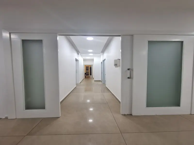 Local en Malecón Center 009