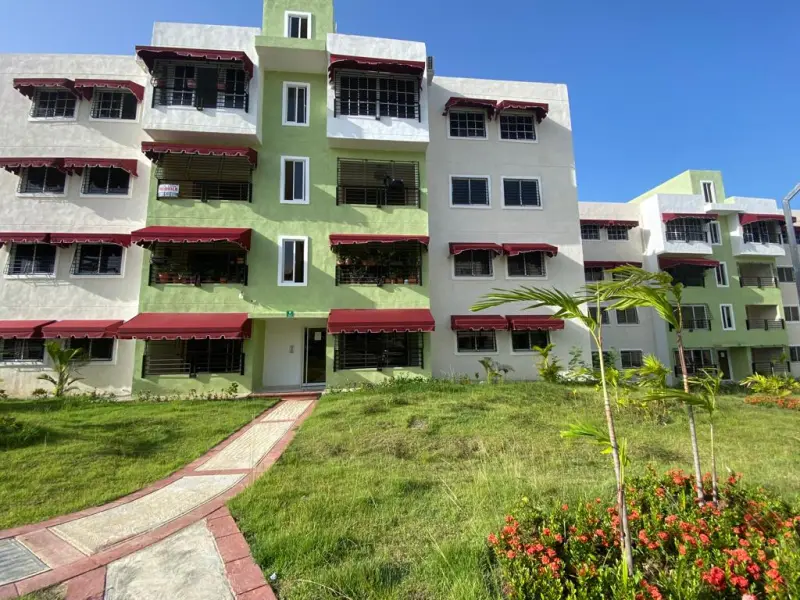 ALQUILER JARDINES DEL ARROYO 049